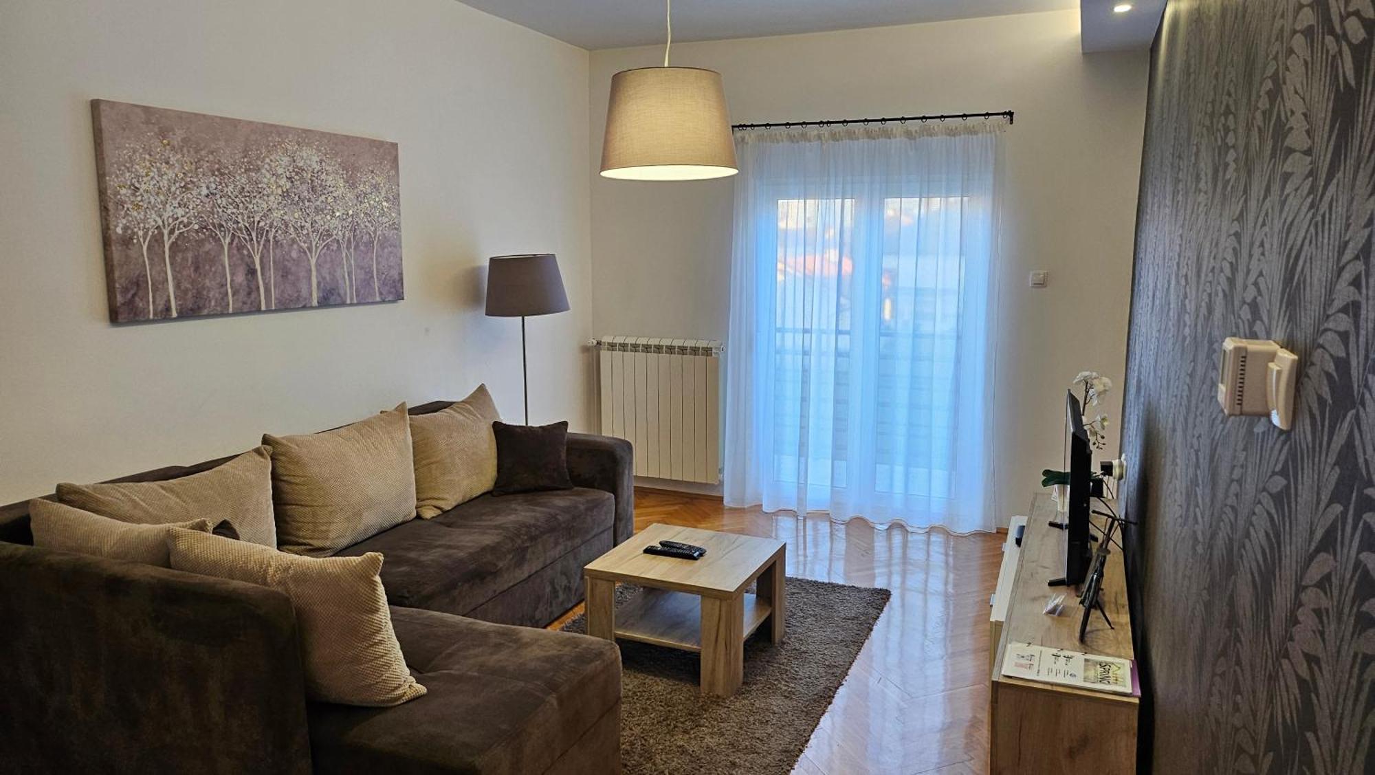 Apartments Spring Čačak Eksteriør bilde