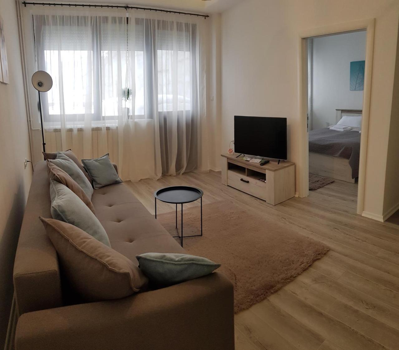 Apartments Spring Čačak Eksteriør bilde