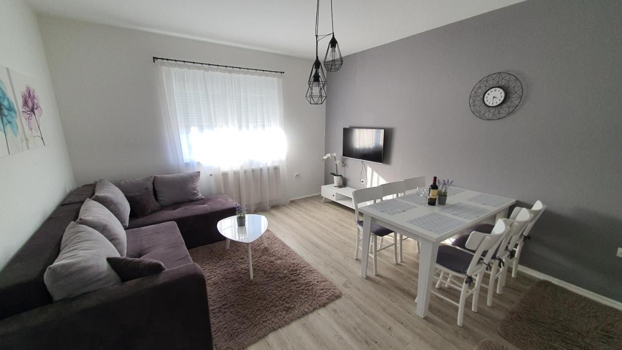 Apartments Spring Čačak Eksteriør bilde